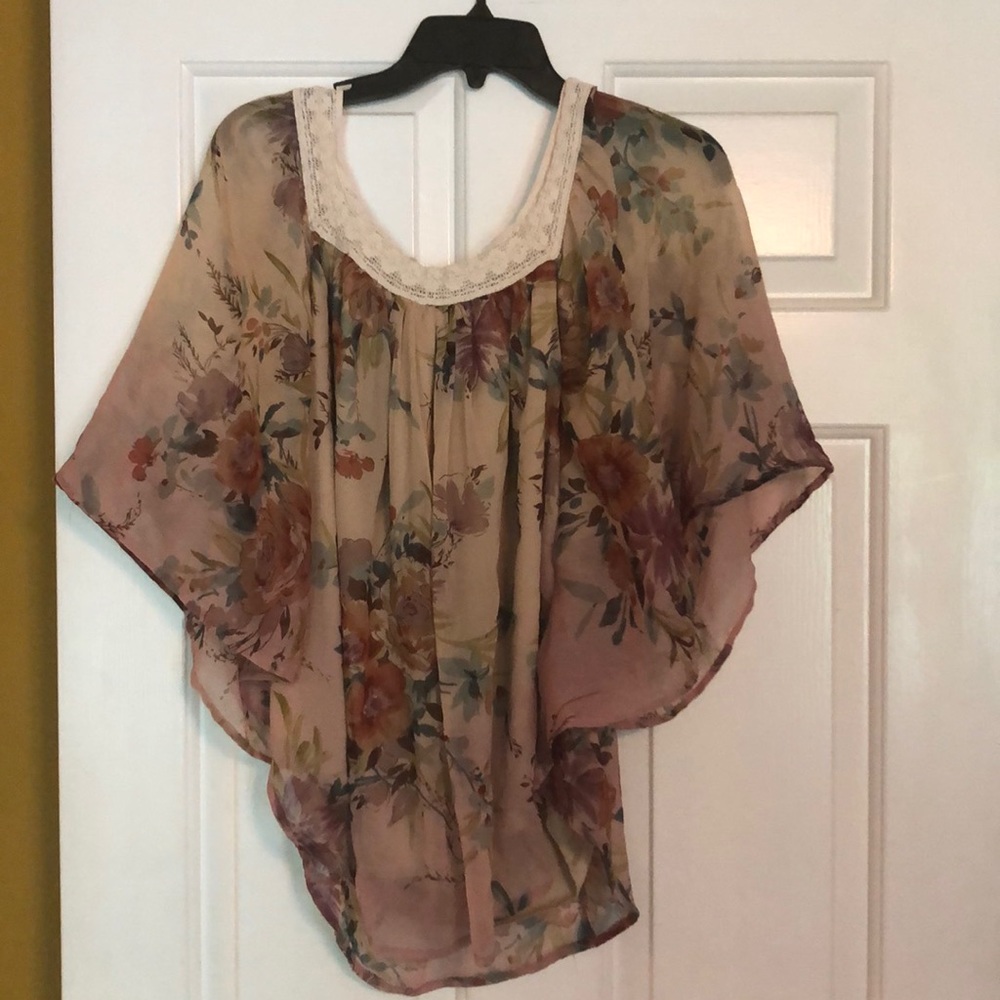Torrid floral top size 1
